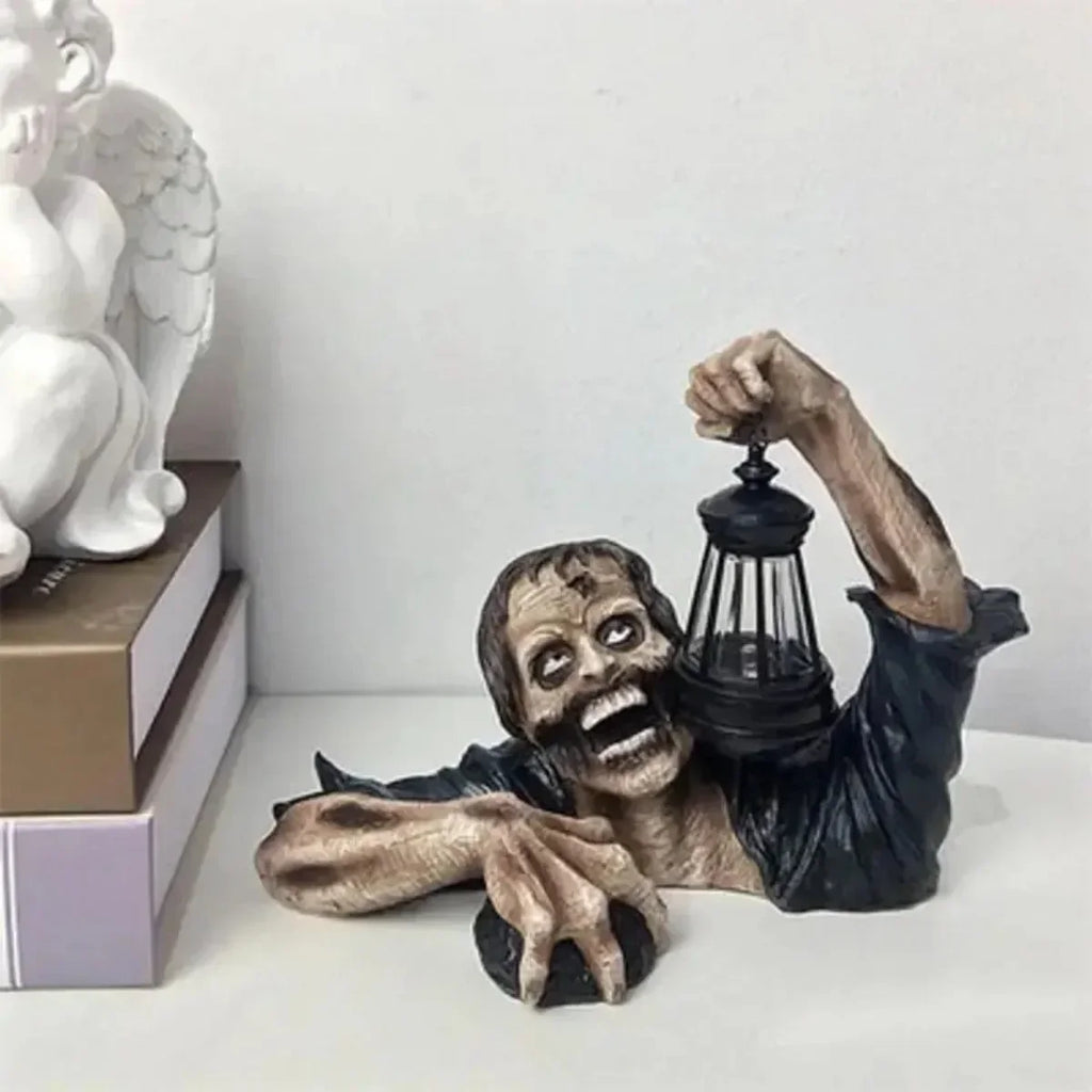 Lanterna Zombie LED Halloween 🚭🌟 | Figura de Resina para Exterior | Jardim & Quintal